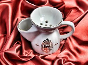 Кружка для бритья бежевая (фарфор)Truefitt & Hill