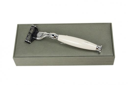 Бритва безопасная Muehle Pinsel адаптированная под бритвенную систему  Gillette Mach3 (фарфор)