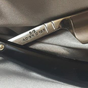 Бритва опасная " Le Grelot Médaille" 6/8